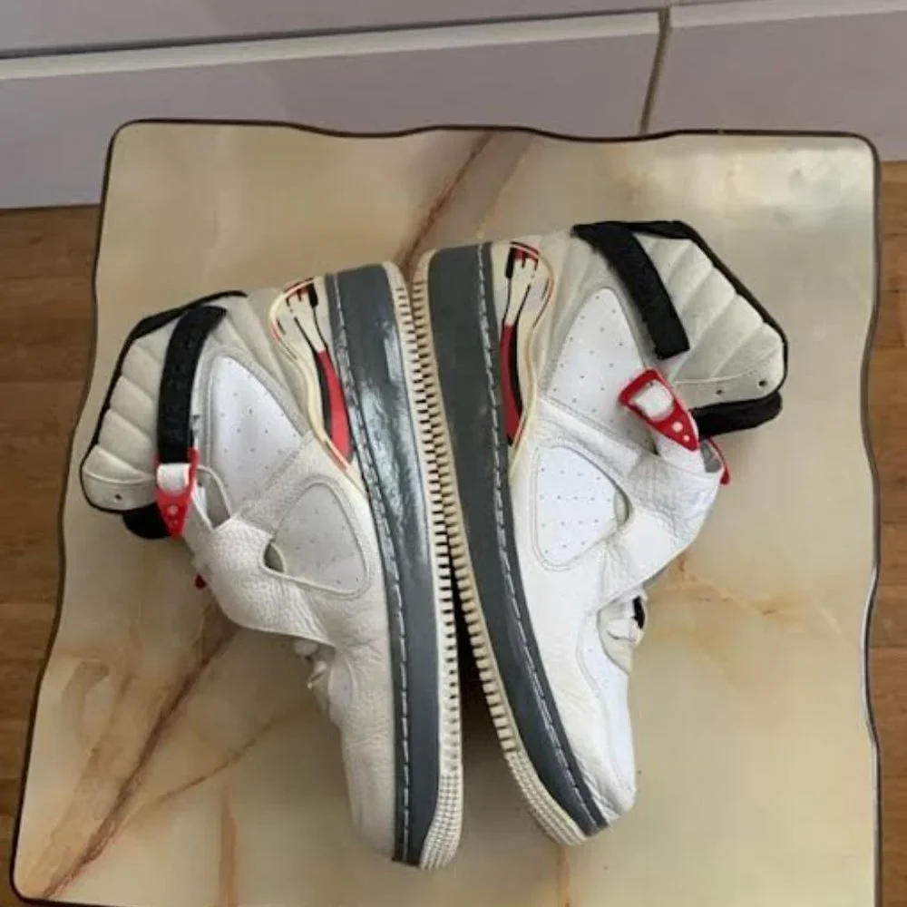 Nike Mens  Air Jordan  Retro Bugs Bunny AF1 Sneakers